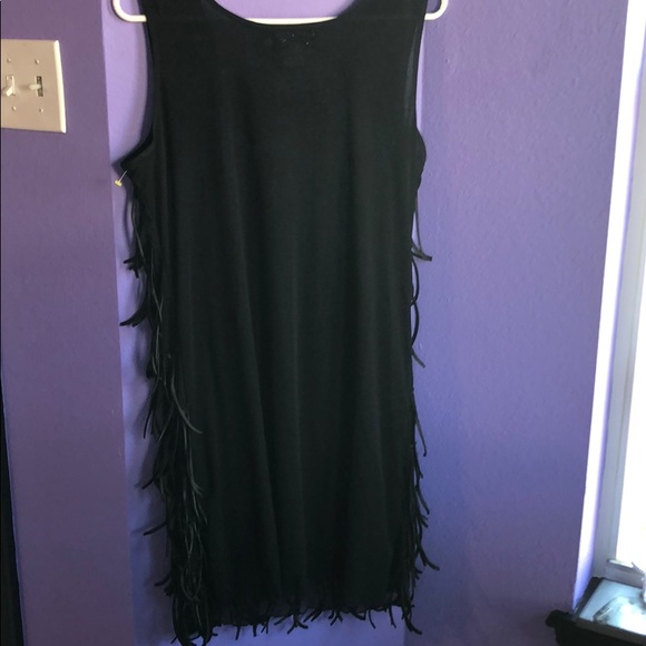 Black ruffled mini dress - Picture 2 of 3